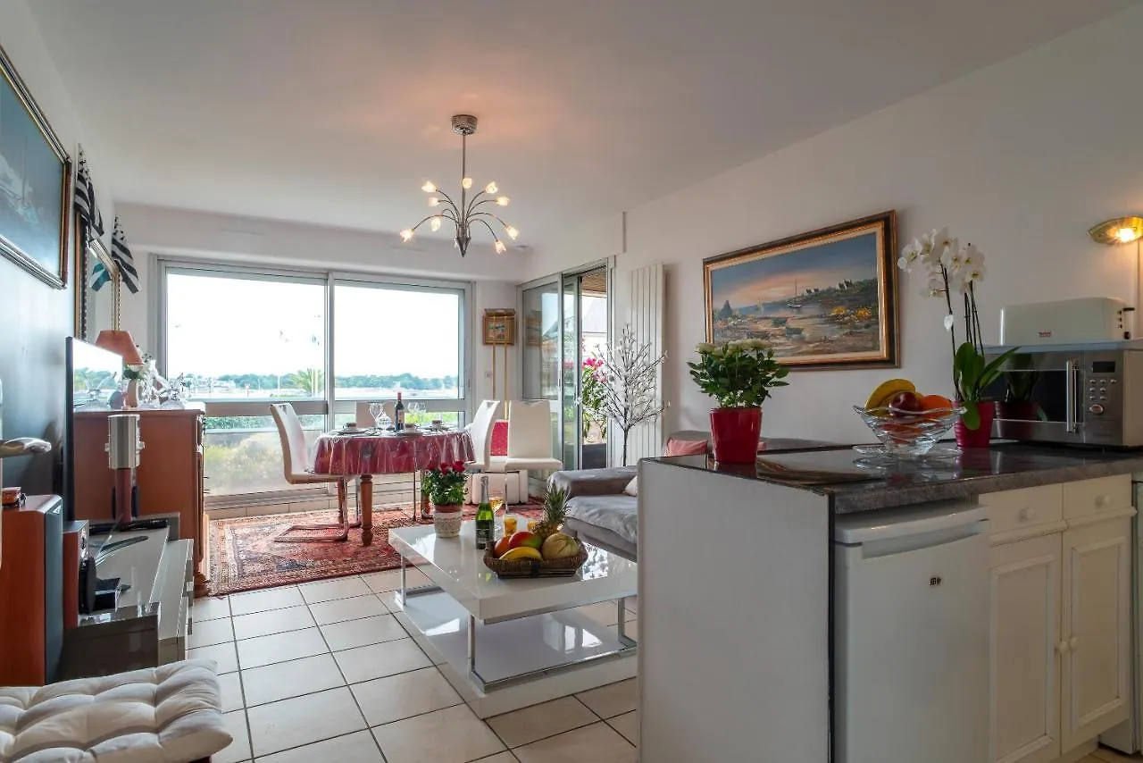 Appartement A Benodet 3 Etoiles Avec Vue Sur Mer Apartment
